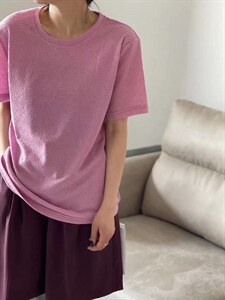 新料亮色百搭短袖．图片