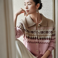 2025年秋季时尚百搭通勤简约休闲重工羊绒拼色毛衣，女装羊绒衫，绒歆坊