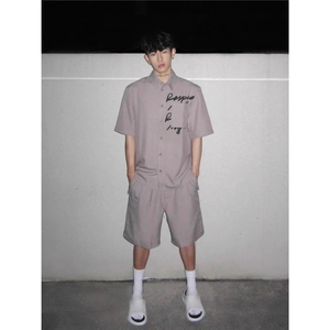 夏季新款黄灰色短袖印花衬衫外套男美式高街潮牌休闲宽松半袖衬衣图片