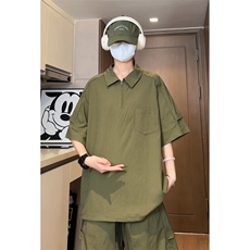 军绿色