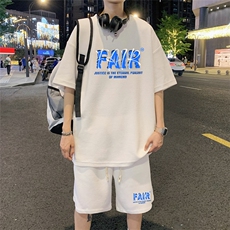 白色