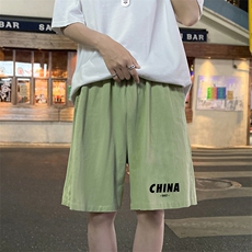 灰绿色