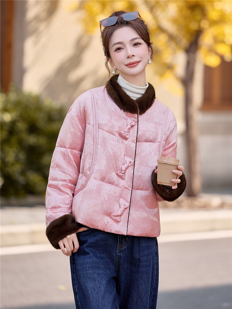现货.短款羽绒服女2025冬季新款时尚独特漂亮洋气新中式外套,女装羽绒服,兰菲阁
