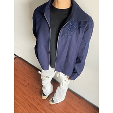 藏青色