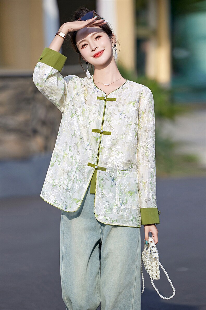 欧货新中式轻国风外套女2024春夏新款圆领盘扣印花刺绣薄款防晒衣,女装短外套,星期衣