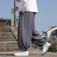 灰色