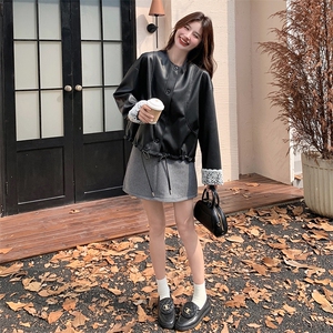 蕾丝拼接黑色皮衣外套女秋季高级感网红圆领pu皮夹克小个子图片