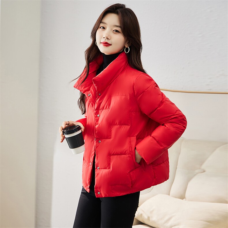 现货羽绒服女连帽新款短款小个子面包服时尚宽松休闲保暖轻暖外套,女装羽绒服,贵人树