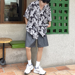 夏季文艺格子五分袖气质百搭潮流男标准青春流行拼色衬衫图片