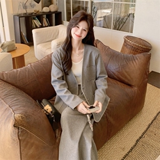 新款【已出货】灰色西装套2C110-H7005-P215-K348，女装套装/套裙，2C110