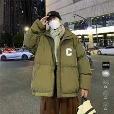 军绿色