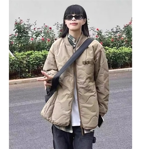 学院风时尚百搭棉服外套男女冬季新款撞色拼接潮流加厚保暖棉衣图片