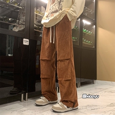 深棕色
