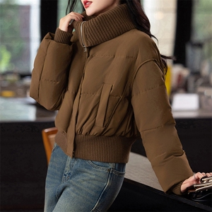 时尚新款女装短款毛线拼接羽绒服 显瘦保暖轻薄外套图片