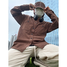 深棕色