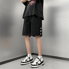 黑色