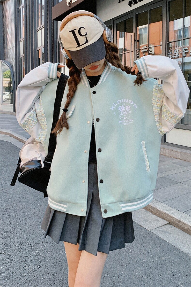 学院风高级感短款棒球服外套女春秋2025新款超火好看小众夹克上衣,女装短外套,2C088