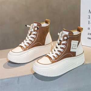 大码女鞋41-43真皮高帮鞋女2023秋季新款厚底高帮小白鞋摇摇鞋