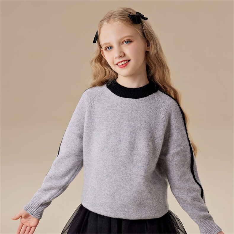 男女通用儿童出行好搭配细腻舒适时尚，童装儿童羊绒衫，六一童装
