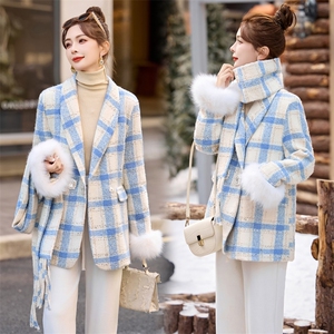 小香风羽绒服女中长款2024冬季新款超好看设计感格子西装毛呢外套图片