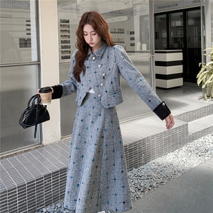 通勤穿搭灰色西服上衣套装女春秋超火好看高级气质感半身裙两件套图片