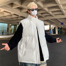 米白色