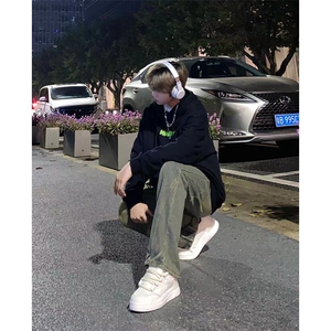 博主图黄泥牛仔裤男秋冬设计感微喇cleanfit裤子-KZA45-P65图片
