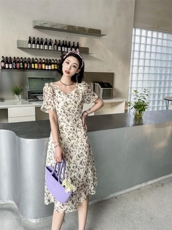 现货夏季新品连衣裙圆领包容性大腰带自己调节，女装连衣裙，荷塘月色