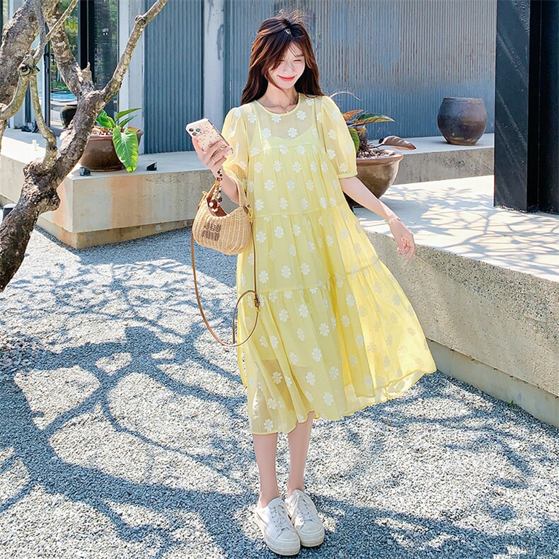 田园风多巴胺黄色绣花连衣裙女夏2025年新款独特漂亮松弛感娃娃裙,女装连衣裙,2D009