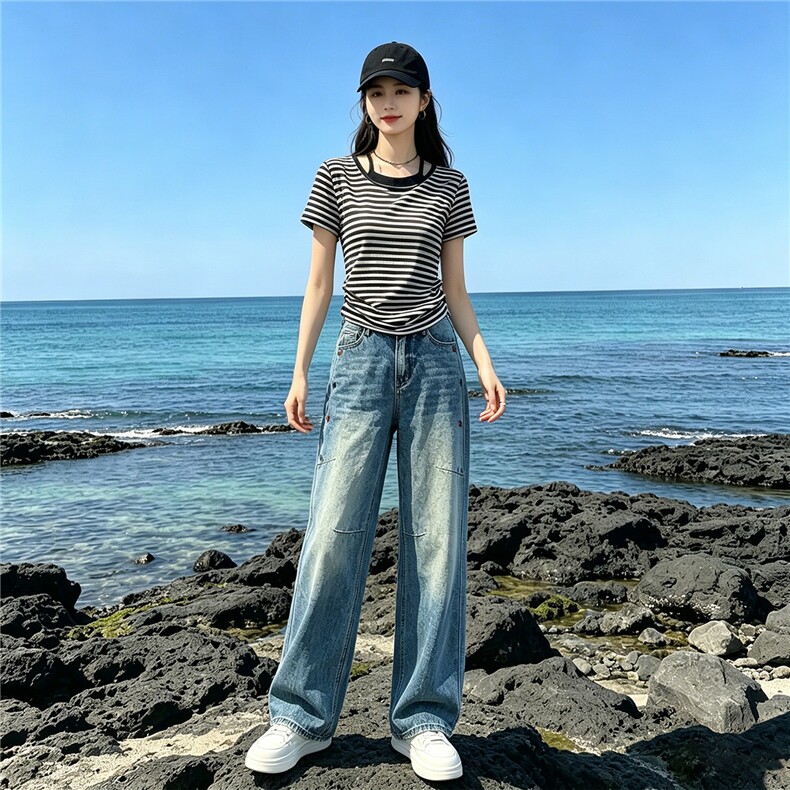 洋气时髦休闲时尚套装女夏新款圆领条纹短袖上衣直筒牛仔裤两件套,女装套装/套裙,江南