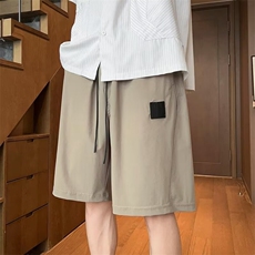 卡其色