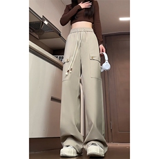 卡其色