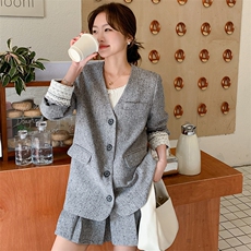 灰色设计感蕾丝拼接小香风套装裙女2025春季气质半身裙两件套，女装套装/套裙，幸运星