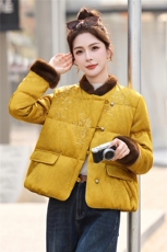 2025新款小清新优雅风羽绒服女冬季白鸭绒加厚保暖外套，女装羽绒服，悠米