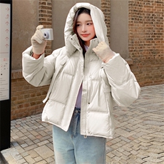 【现货】白鸭绒羽绒服女2024年冬季新款短款连帽外套，女装羽绒服，鑫源服饰