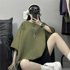 军绿色