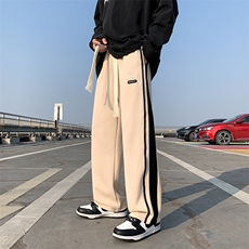 卡其色