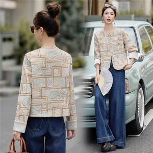 新中式重工刺绣短外套女2026春秋新款小香风亮片宽松汉服上衣图片