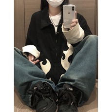 黑色