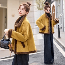 2025年冬季休闲风皮毛一体麂皮绒羊羔毛短装新款，女装羊羔毛/颗粒绒，依如秀(原杭风阁)