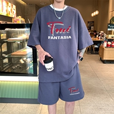 深灰色