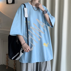 浅蓝色
