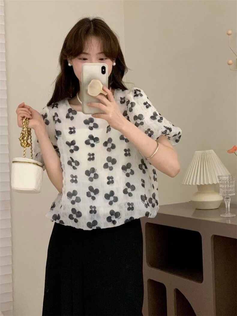 夏季新款泡泡面料小衫，其它，素名