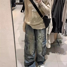 蓝色