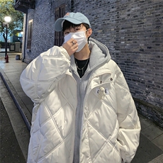 B225-W8310-P110-X138-材质聚酯纤维-菱形格挂件外套已有现货，女装短外套，电商B225