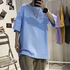 浅蓝色