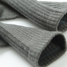 新款百搭男女同款中筒羊毛袜，袜子，瑞上羊绒