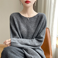 秋冬无缝一字领100丝羊毛衫女软糯亲肤落肩长袖时尚针织打底上衣，女装羊绒衫，东远绒业