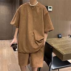 咖啡色