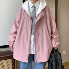 粉红色